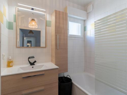 Apartment image 10