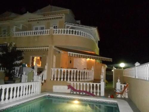 Chalet con vista para salinas y piscina privada