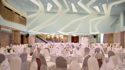 Cleopatra Hotel - image 8