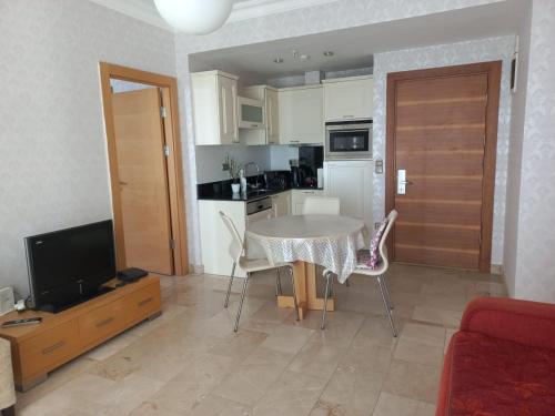 Gold city Alanya - 5 star two bedroom hotel apartment with full Sea view