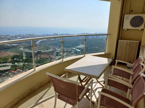 Gold city Alanya - 5 star two bedroom hotel apartment with full Sea view