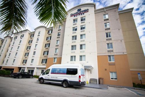 Candlewood Suites Miami Intl Airport - 36th St, an IHG Hotel