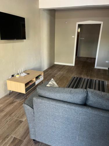 2Bedroom Vacation Home in Anse De Mai