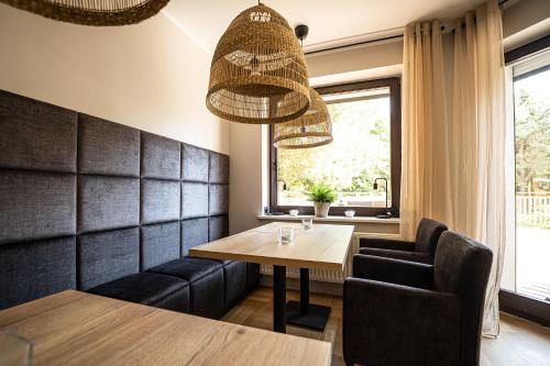 Ресторан, Hotel i Restauracja Czarny Kos in Борково