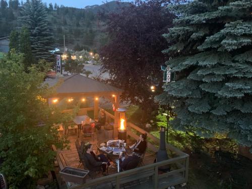 Destination INN - Hotel - Radium Hot Springs