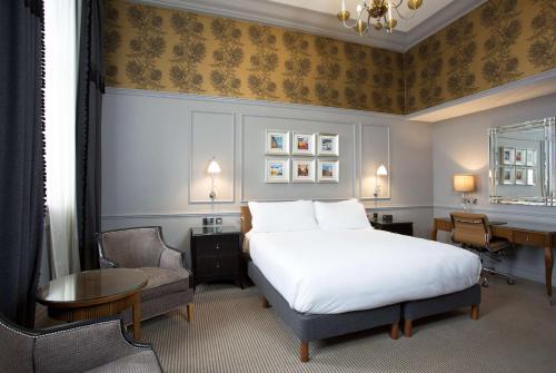 The Caledonian Edinburgh, Curio Collection by Hilton