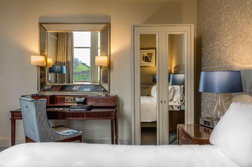 The Caledonian Edinburgh, Curio Collection by Hilton