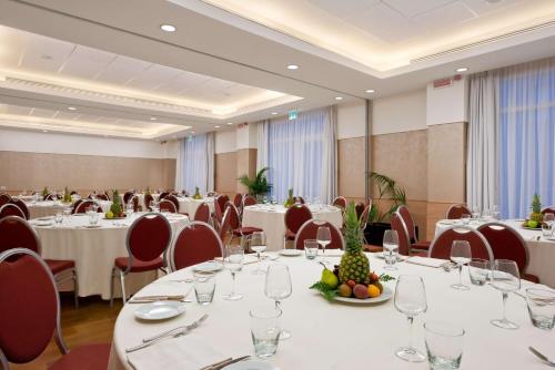 ห้องประชุม / บอลรูม, ฮิลตัน การ์เด้น อินน์ โรม แอร์พอร์ท (Hilton Garden Inn Rome Airport) in โรม