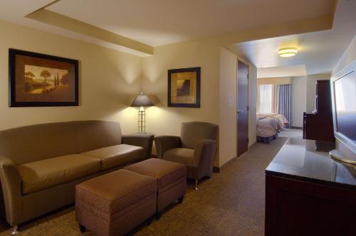 Junior Suite with Two Queen Beds