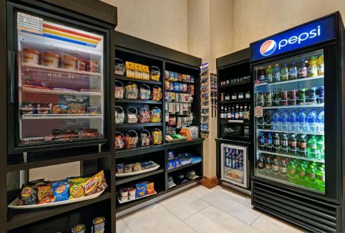 DoubleTree by Hilton Grand Junction - image 3