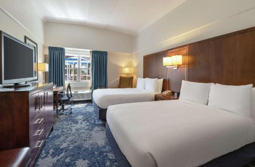 DoubleTree by Hilton Cape Cod - Hyannis - image 10