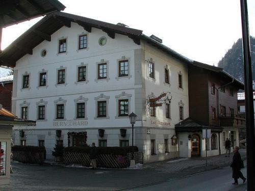   Bernhard am See, Pension in Walchsee