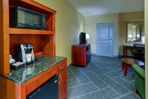 Hilton Garden Inn Indianapolis Airport