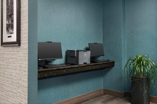 Embassy Suites Winston-Salem - image 14