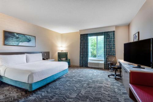 Hilton Garden Inn Islip/MacArthur Airport - image 11