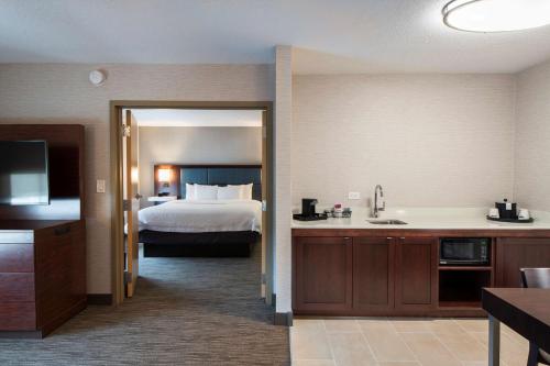 Hampton Inn & Suites Lincolnshire