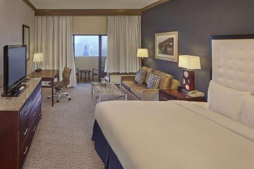 DoubleTree By Hilton Hotel Little Rock image 32