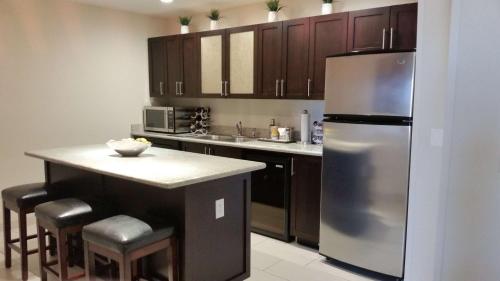 Hilton Garden Inn Olathe - image 6