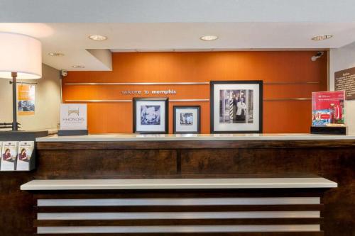 Hampton Inn Memphis-Southwind - 로비