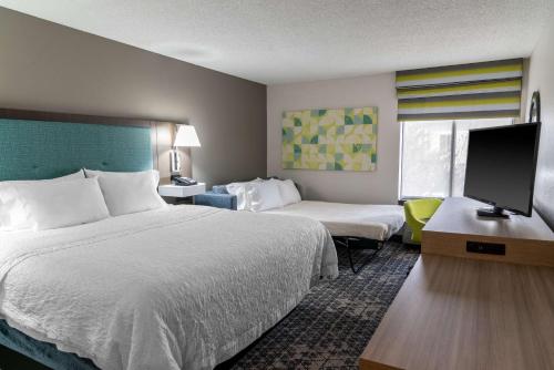 Hampton Inn Kansas City-Lee's Summit - image 4