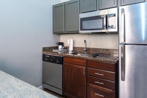 Hampton Inn By Hilton & Suites New Orleans-Convention Center