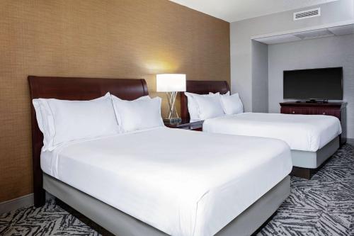 DoubleTree by Hilton Hotel & Executive Meeting Center Omaha-Downtown DoubleTree by Hilton Hotel & Executive Meeting Center Omaha-Downtown
