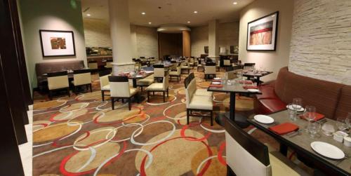 Embassy Suites Ontario - Airport