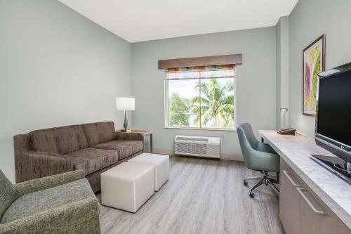 Hilton Garden Inn Palm Beach Gardens - image 14