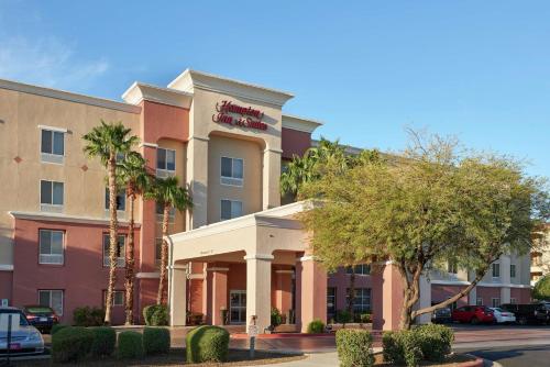 Hampton Inn & Suites Phoenix-Surprise