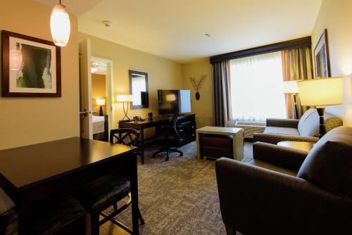 Homewood Suites by Hilton Phoenix Chandler Fashion Center - image 9