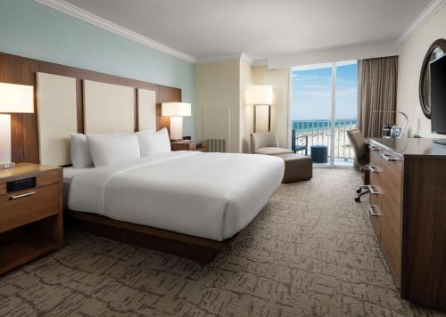 Hilton Clearwater Beach Resort & Spa