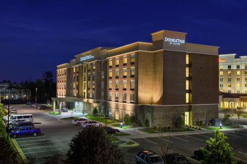 DoubleTree by Hilton Raleigh-Cary