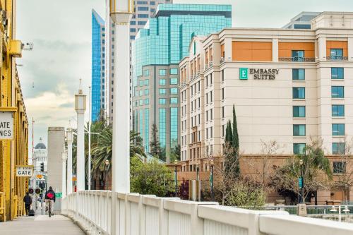 Embassy Suites By Hilton Hotel Sacramento-Riverfront Promenade