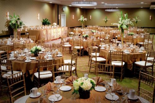 會議室/宴會廳, 西雅圖／博塞爾希爾頓花園酒店 (Hilton Garden Inn Seattle/Bothell) in 波淘