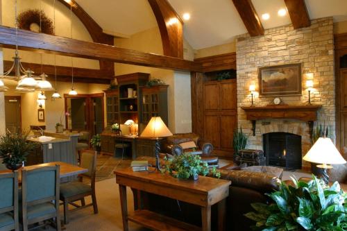 Sleeps 8