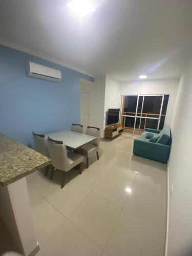 グアルジャ Guaruja condominio villa di fiori AP 61 orquidea 5つ星 シングルルーム プール