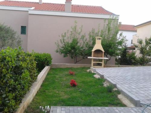 4 bedroom apartment with 3 bathrooms and private parking - Apartments Orange - image 6