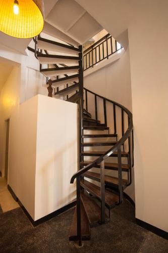 A Hotelcom Prantara Heritage Suites Guest House Phnom - 
