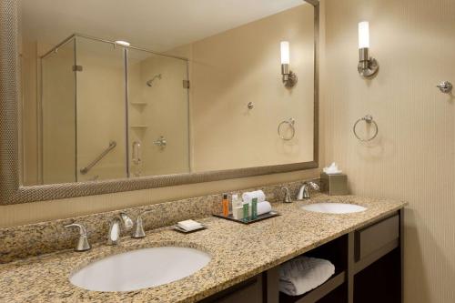 Hilton St. Louis Frontenac - image 13