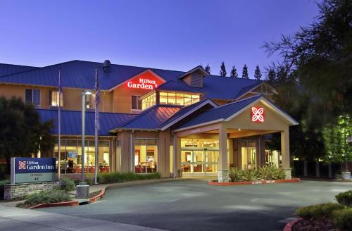 Photo - Hilton Garden Inn Sonoma County Airport