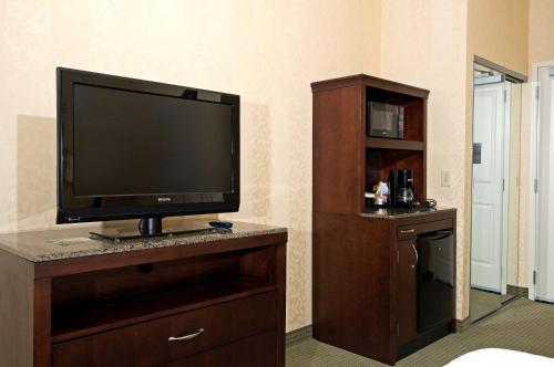 Hilton Garden Inn Mount Holly/Westampton - image 9