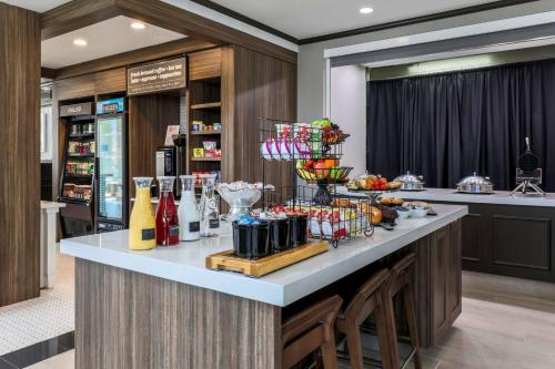 Hilton Garden Inn Tulsa South Hilton Garden Inn Tulsa South