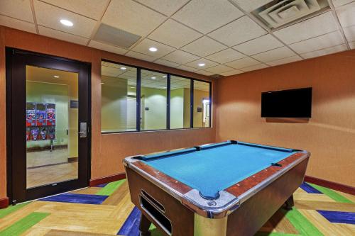 Hampton Inn & Suites Owasso - image 2