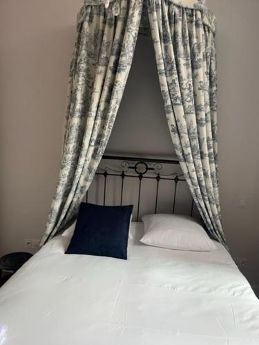 1 double bed