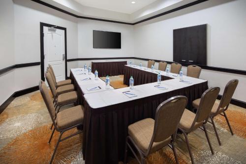 Hilton Garden Inn Tyler - image 9