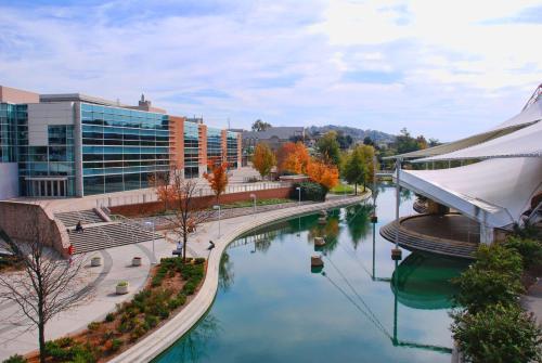 Hampton Inn & Suites Knoxville-Downtown in Knoxville, USA
