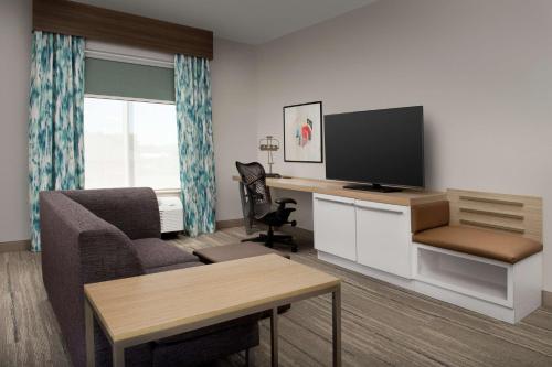 Hilton Garden Inn Knoxville West/Cedar Bluff - image 12