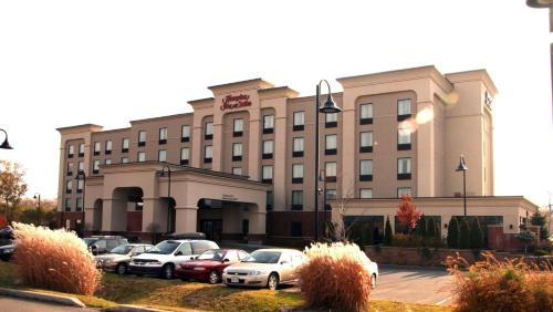 Hampton Inn & Suites Laval