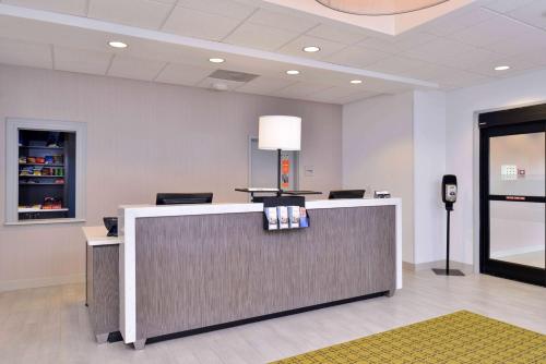 Hampton Inn & Suites Shelby, North Carolina