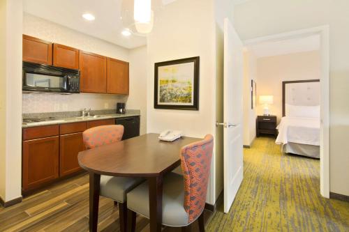 Homewood Suites by Hilton Denver West - Lakewood